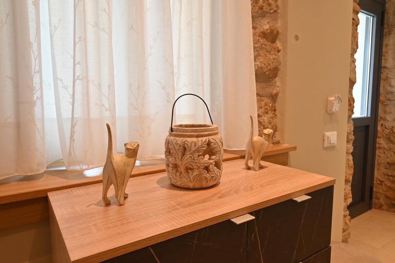 Carpe Diem Moursia Apartment *