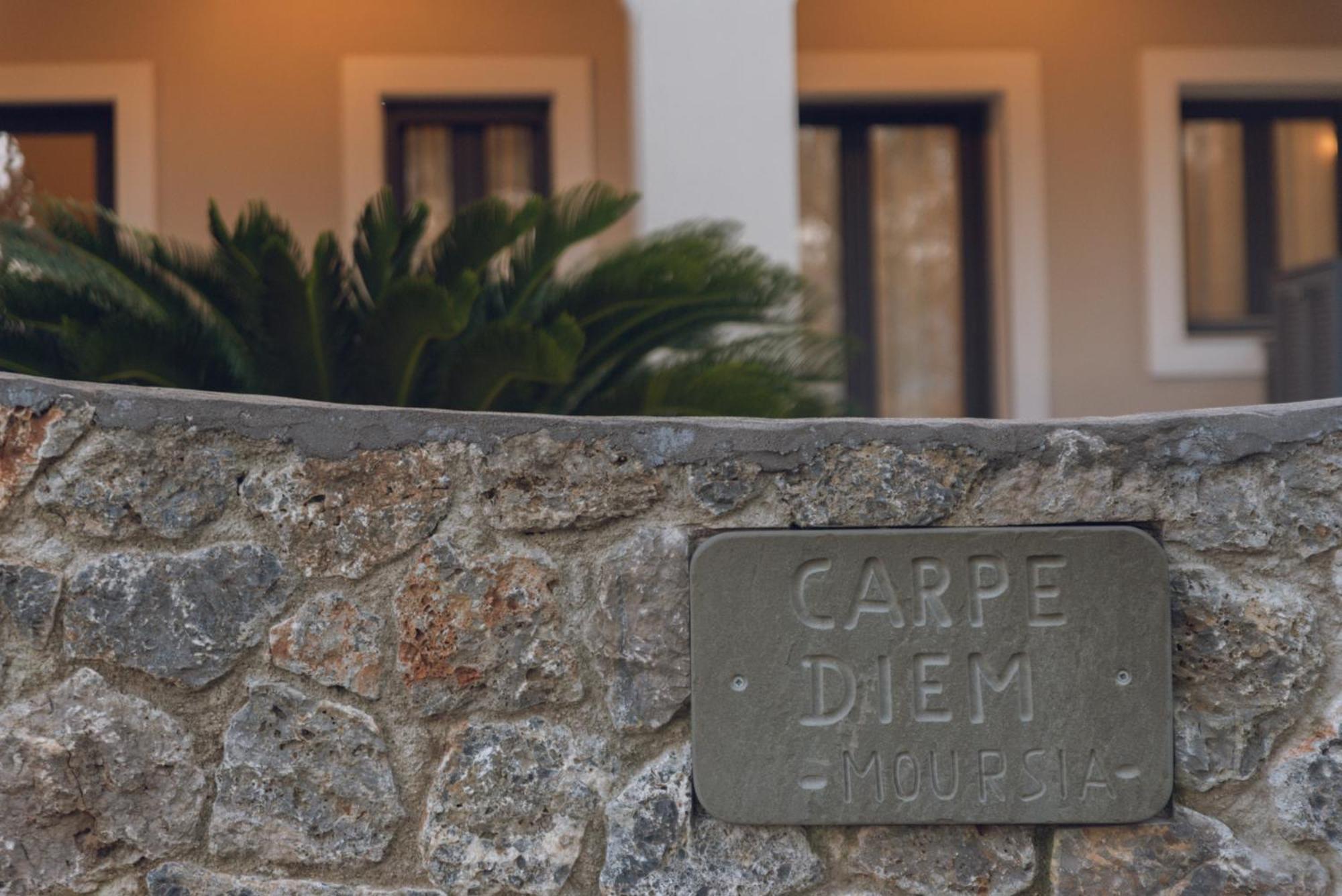 Carpe Diem Moursia Apartment