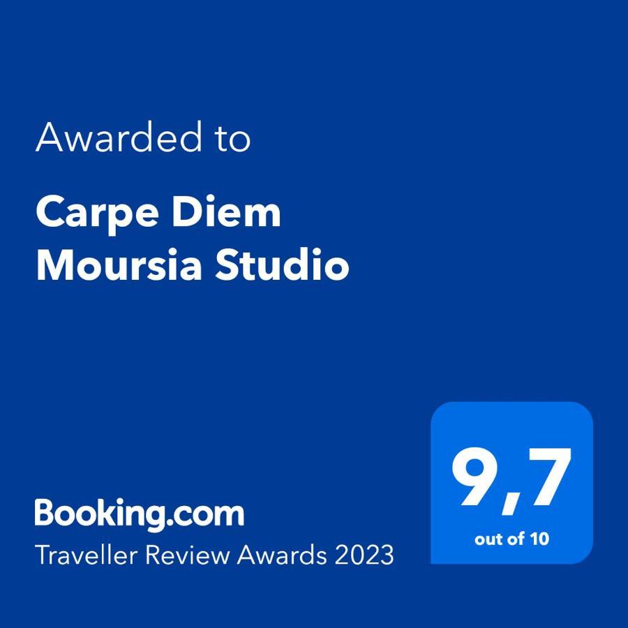Carpe Diem Moursia Apartament